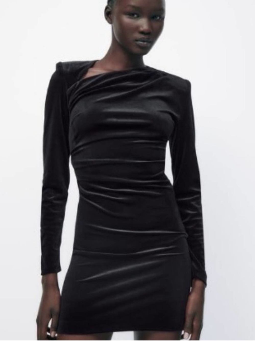 Zara Black Velvet Long-Sleeve Ruched Mini Dress